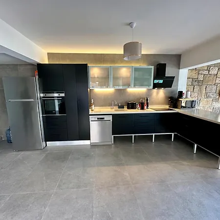 Bitez Апартаменты *