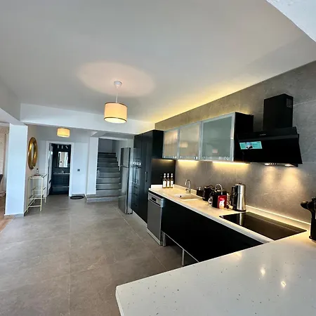 Bitez Apartment *